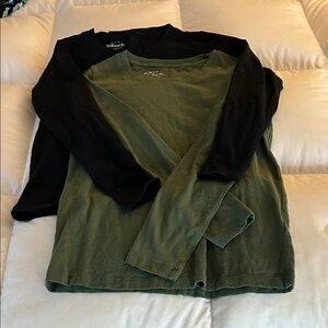 J. Crew Olive Green Girlfriend Tee Top